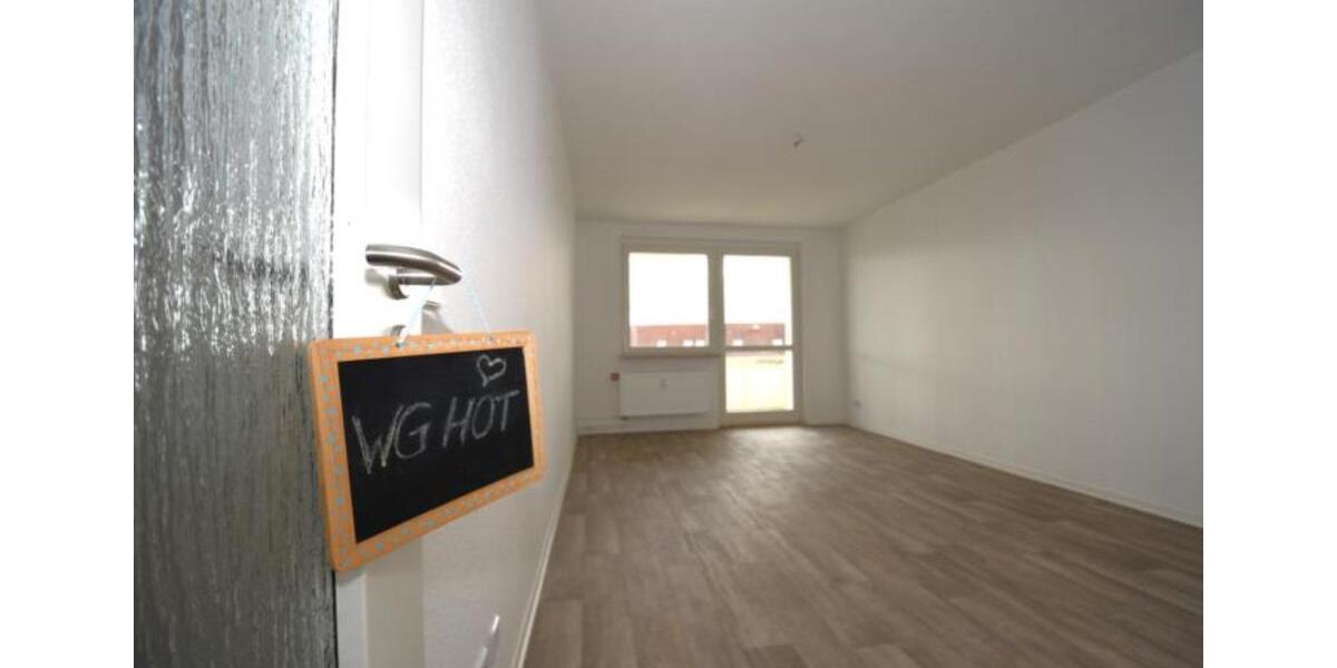 Etagenwohnung Hohenstein-Ernstthal Ernstthal - 3 Zimmer, 60 m&sup2;, 340&euro; | Angebot:24193416