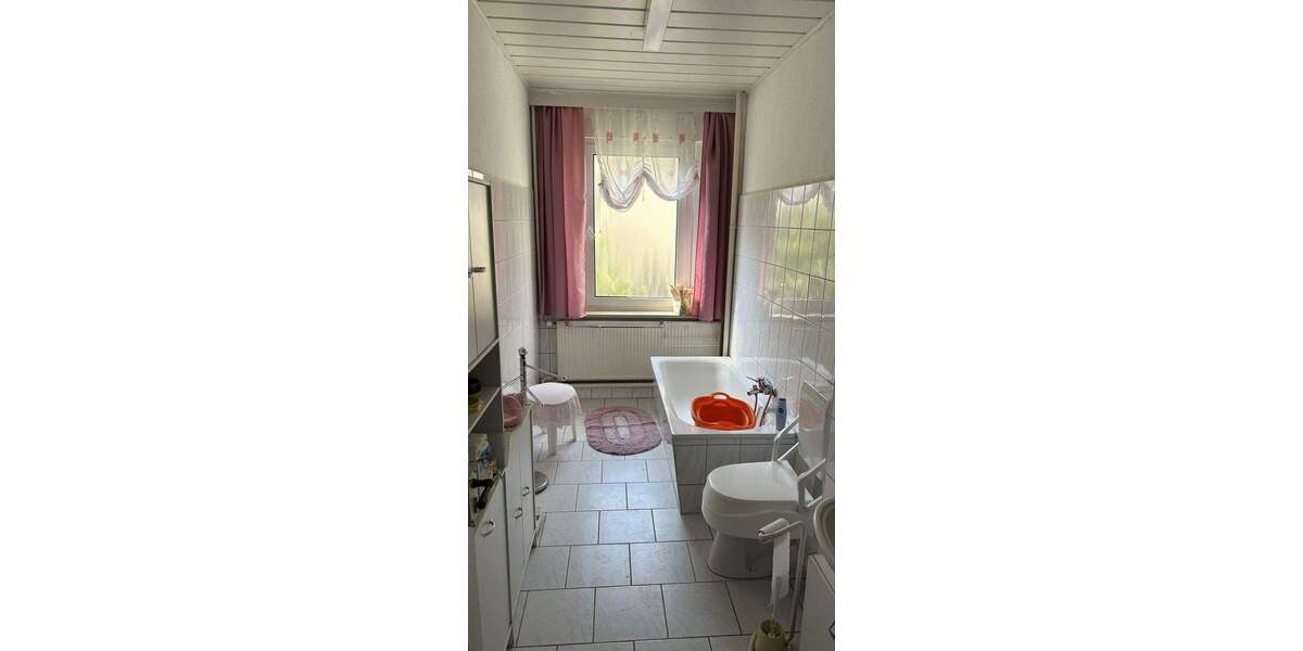 Mehrfamilienhaus, Wohnhaus Auerbach Rempesgrün - 1 Zimmer, 160 m&sup2;, 80.000&euro; | Angebot:25686119