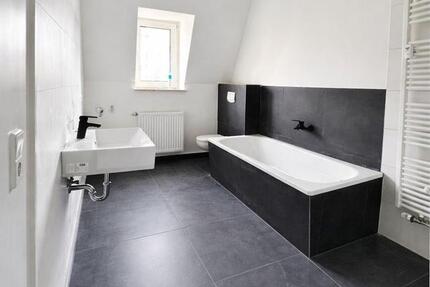 Wohnung Meerane - 3 Zimmer, 71 m&sup2;, 575&euro; | Angebot:25306550