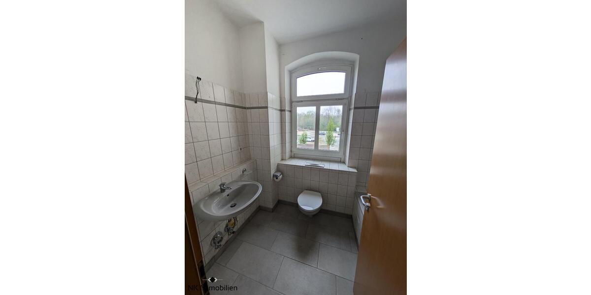 Etagenwohnung Zwickau - 1 Zimmer, 36 m&sup2;, 190&euro; | Angebot:25945647