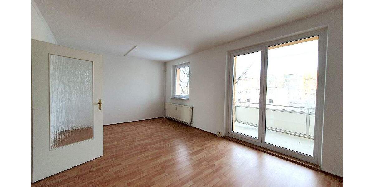 Etagenwohnung Zwickau Eckersbach - 2 Zimmer, 59 m&sup2;, 325&euro; | Angebot:25676696
