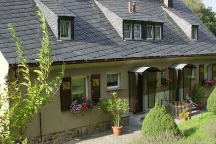 Haus Schwarzenberg - 9 Zimmer, 210 m&sup2;, 196.000&euro; | Angebot:25793862