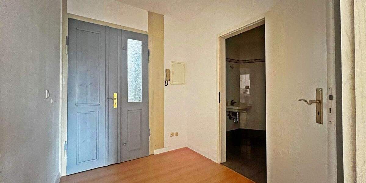 Etagenwohnung Limbach-Oberfrohna Oberfrohna - 4 Zimmer, 94 m&sup2;, 108.000&euro; | Angebot:25689587