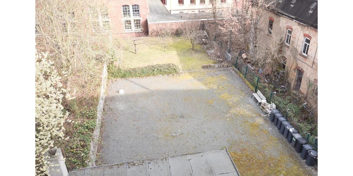 Etagenwohnung Zwickau - 2 Zimmer, 63 m&sup2;, 345&euro; | Angebot:25510950