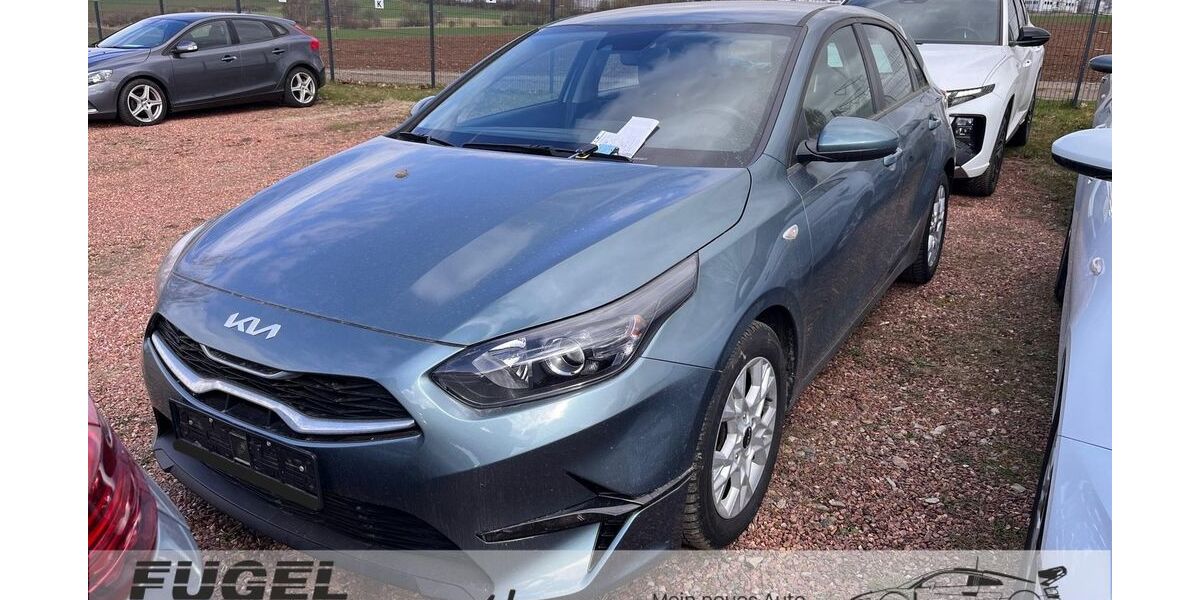 Kia ceed / Ceed 48.950 km 15.999 &euro; Oberlungwitz 09353