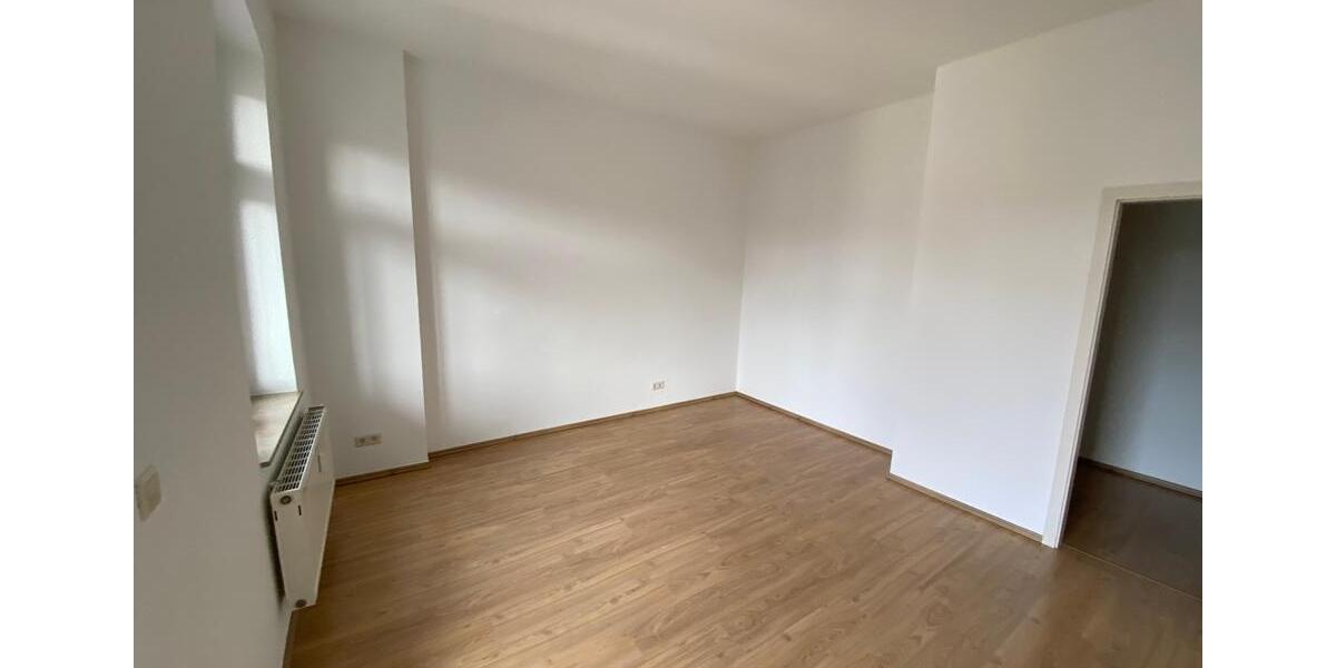 Etagenwohnung Zwickau - 2 Zimmer, 59 m&sup2;, 349&euro; | Angebot:25533207
