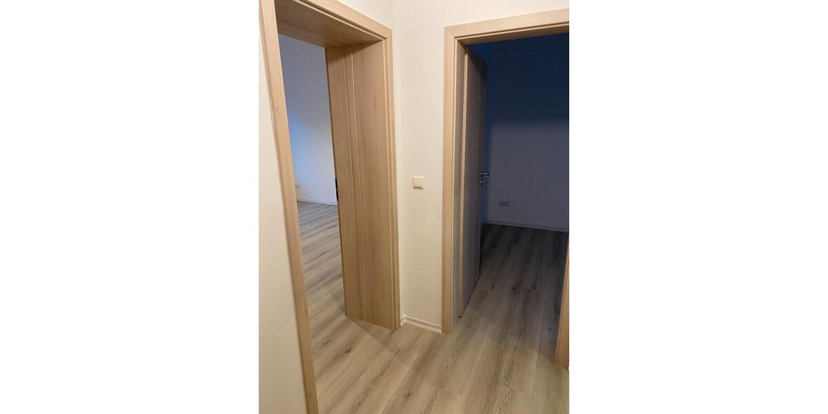 Etagenwohnung Schmölln - 2 Zimmer, 43 m&sup2;, 350&euro; | Angebot:25647948