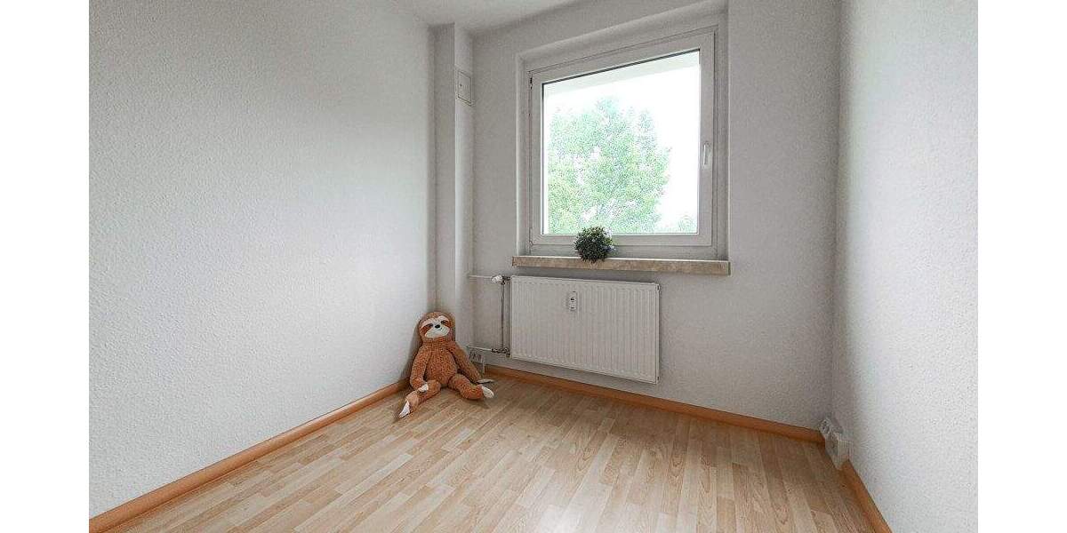 Etagenwohnung Zwickau Eckersbach - 3 Zimmer, 71 m&sup2;, 426&euro; | Angebot:25728258