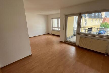 Wohnung Werdau - 2 Zimmer, 60 m&sup2;, 400&euro; | Angebot:21650786