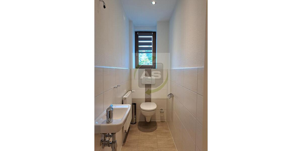 Erdgeschoßwohnung Werdau - 2 Zimmer, 60 m&sup2;, 350&euro; | Angebot:25916319
