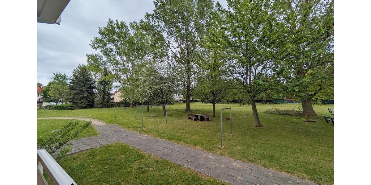 Etagenwohnung Limbach-Oberfrohna Oberfrohna - 3 Zimmer, 82 m&sup2;, 450&euro; | Angebot:26008244