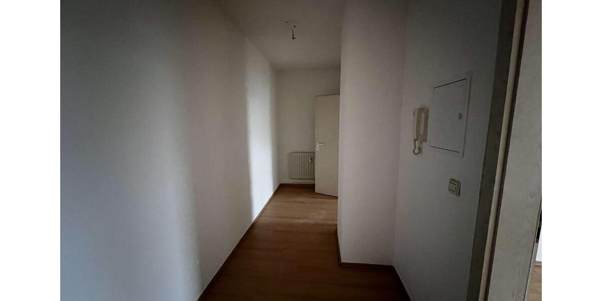 Etagenwohnung Hartmannsdorf - 2 Zimmer, 58 m&sup2;, 310&euro; | Angebot:18990584