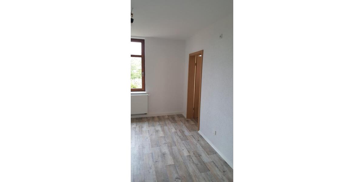Erdgeschoßwohnung Hohndorf - 2 Zimmer, 55 m&sup2;, 325&euro; | Angebot:26678722