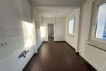 Etagenwohnung Reinsdorf - 6 Zimmer, 112 m&sup2;, 680&euro; | Angebot:24535095