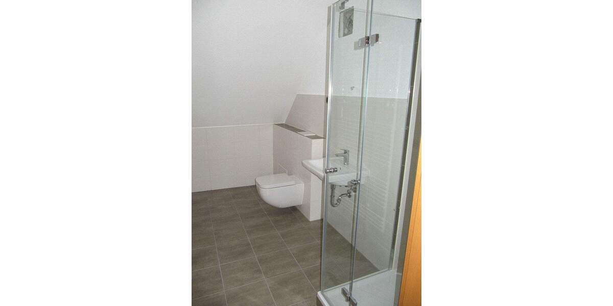 Etagenwohnung Auerbach Richardshöhe - 2 Zimmer, 64 m&sup2;, 360&euro; | Angebot:25686146