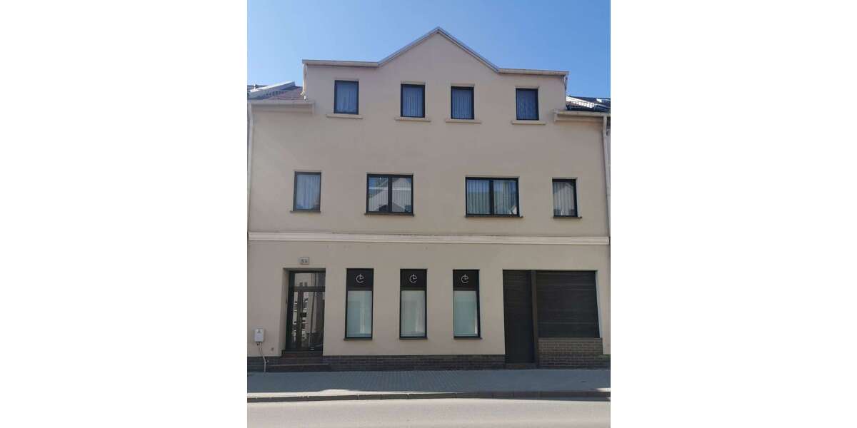 Einfamilienhaus Crimmitschau - 7 Zimmer, 232 m&sup2;, 79.000&euro; | Angebot:22889807