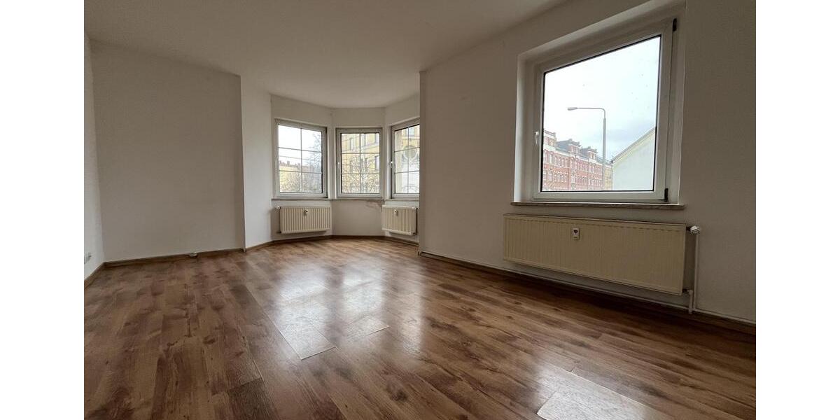 Etagenwohnung Zwickau Zwickau-Nord - 3 Zimmer, 76 m&sup2;, 400&euro; | Angebot:25869652