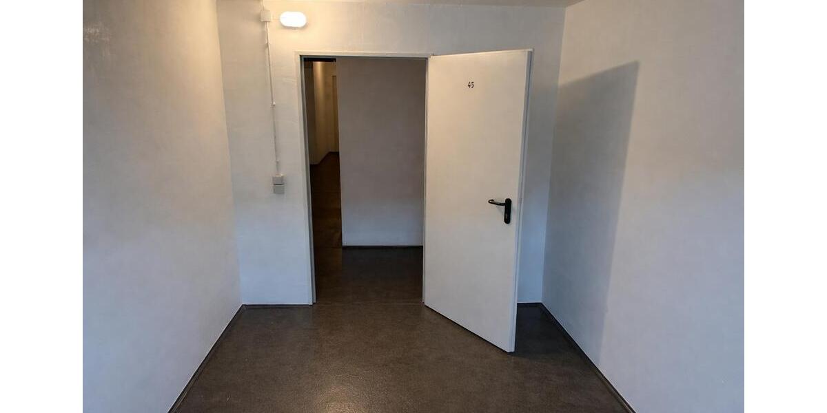 Dachgeschoßwohnung Schneeberg - 1 Zimmer, 42 m&sup2;, 240&euro; | Angebot:25894089