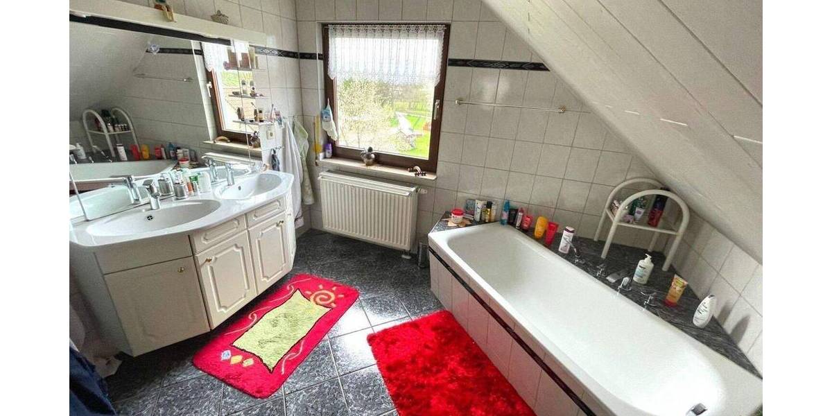 Einfamilienhaus Oberwiera Niederwiera - 7 Zimmer, 160 m&sup2;, 350.000&euro; | Angebot:25768880