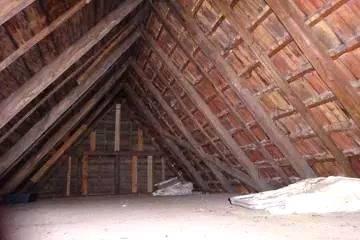 Einfamilienhaus Hartenstein - 5 Zimmer, 100 m&sup2;, 70.000&euro; | Angebot:25943393