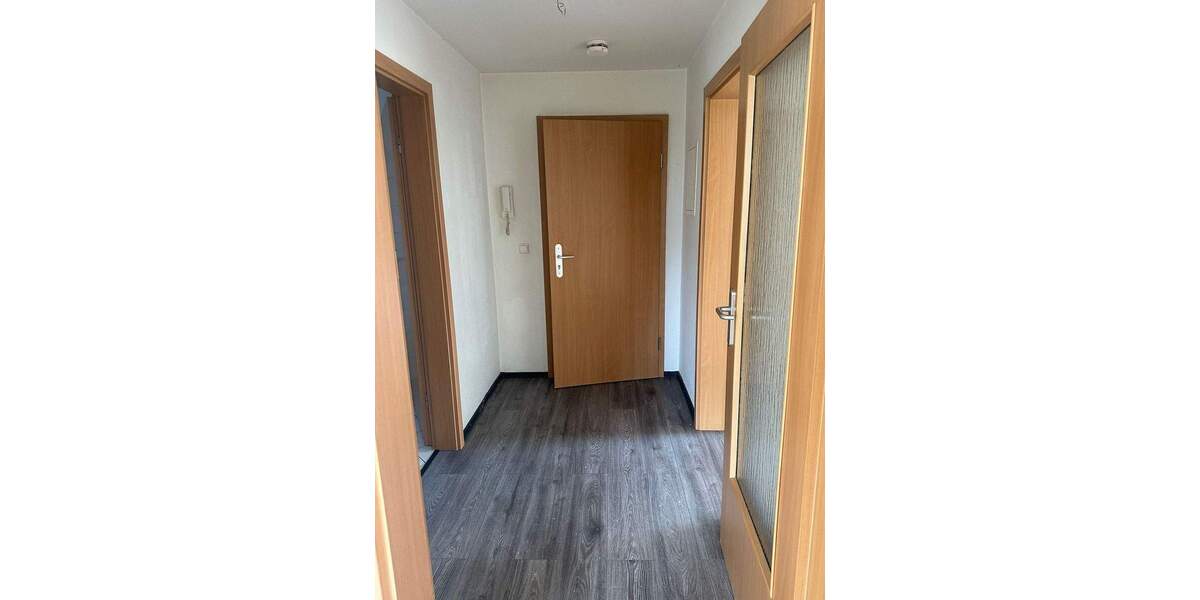 Etagenwohnung Netzschkau - 2 Zimmer, 53 m&sup2;, 266&euro; | Angebot:25879192