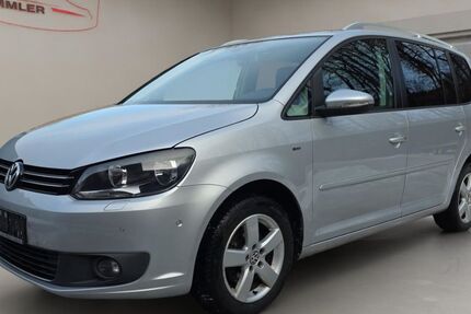 VW Touran 178.700 km 9.600 &euro; Wilkau-Haßlau 08112