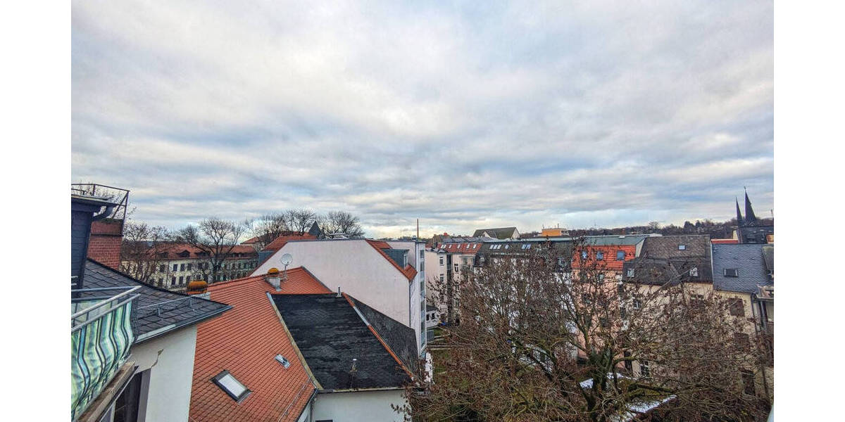 Etagenwohnung Zwickau Innenstadt - 3 Zimmer, 88 m&sup2;, 560&euro; | Angebot:26805946