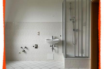 Wohnung Zwickau - 2 Zimmer, 43 m&sup2;, 235&euro; | Angebot:20462350