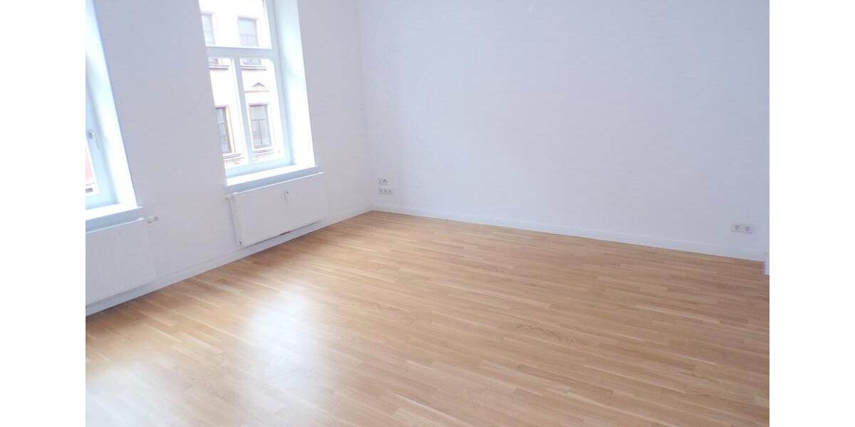 Etagenwohnung Werdau - 3 Zimmer, 82 m&sup2;, 550&euro; | Angebot:25865195