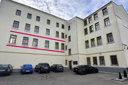 Wohnung Lengenfeld - 3 Zimmer, 86 m&sup2;, 430&euro; | Angebot:25805326