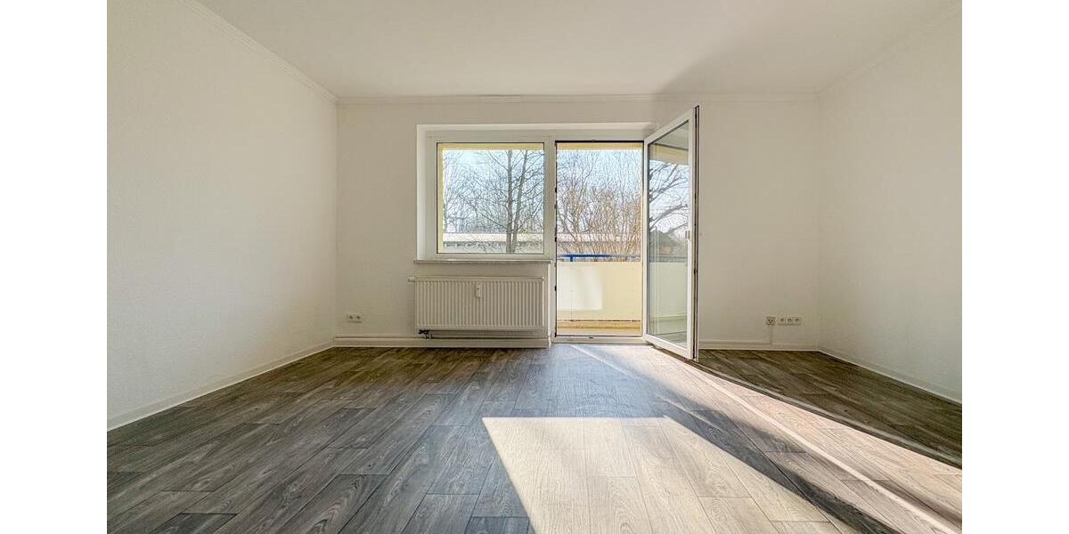 Erdgeschoßwohnung Zwickau - 3 Zimmer, 69 m&sup2;, 390&euro; | Angebot:25867452