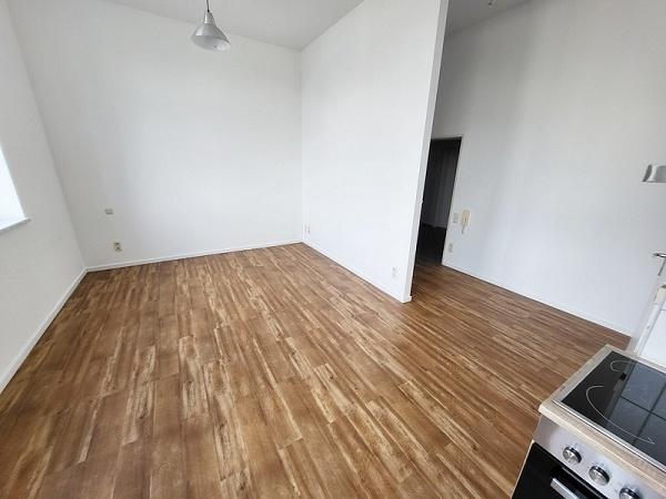 Etagenwohnung Neumark - 1 Zimmer, 33 m&sup2;, 245&euro; | Angebot:25483669
