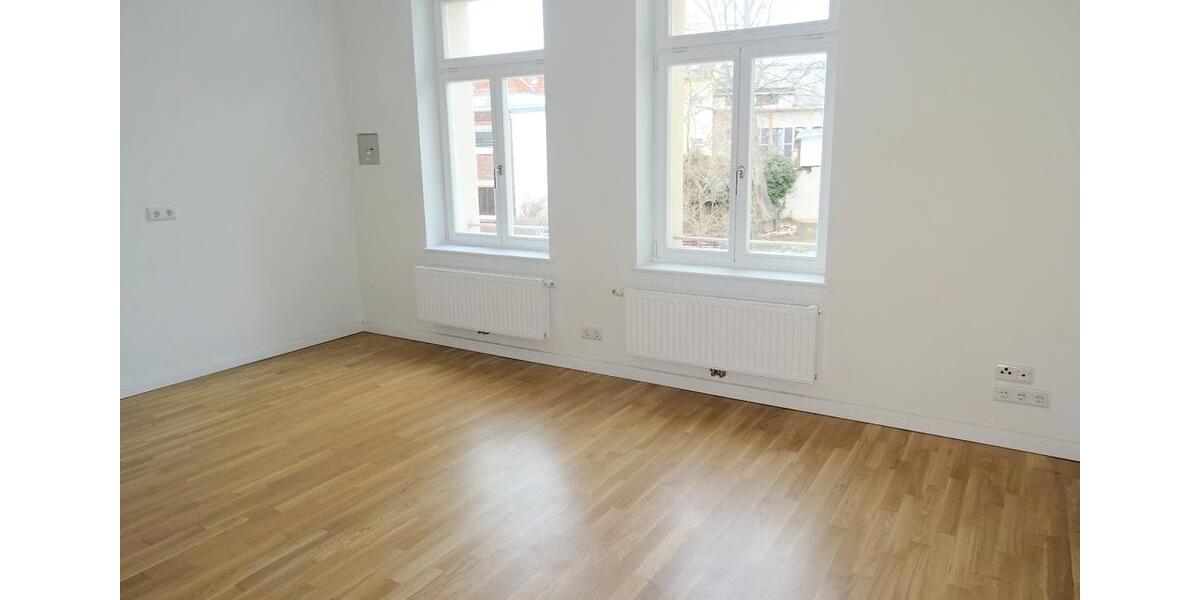 Etagenwohnung Werdau - 2 Zimmer, 50 m&sup2;, 325&euro; | Angebot:25291082