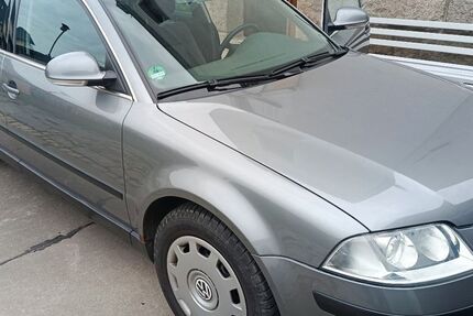 VW Passat Variant 64.000 km 6.499 &euro; Rodewisch 08228