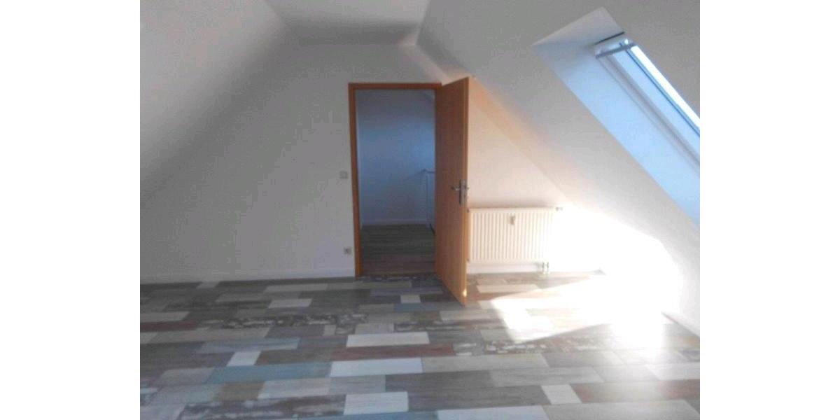 Maisonettenwohnung Zwickau - 4 Zimmer, 96 m&sup2;, 129.500&euro; | Angebot:25083040