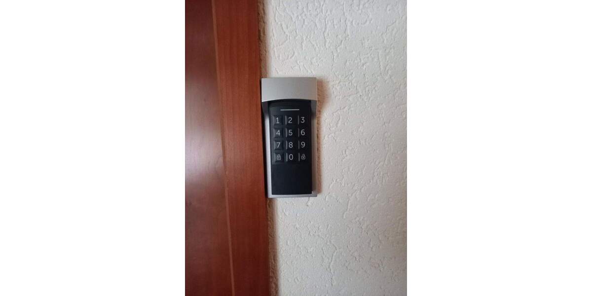 Gewerbeobjekt Rodewisch Rebesbrunn - 1 Zimmer, 155.000&euro; | Angebot:25724147