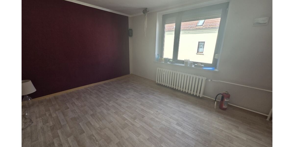 Charmante Doppelhaushälfte mit Potenzial in Limbach-Oberfrohna! - Zweifamilienhaus Limbach-Oberfrohna Oberfrohna | Angebot:23109314