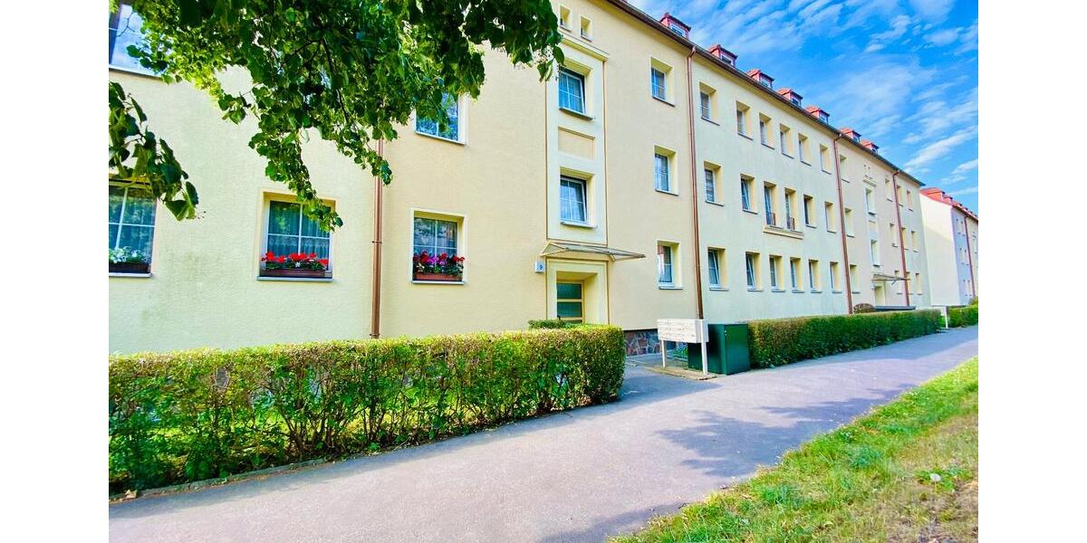 Etagenwohnung Ronneburg - 2 Zimmer, 49 m&sup2;, 259&euro; | Angebot:25785331