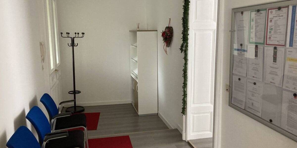 Gewerbeobjekt Zwickau Bahnhofsvorstadt - 5 Zimmer, 113 m&sup2;, 740&euro; | Angebot:25802816