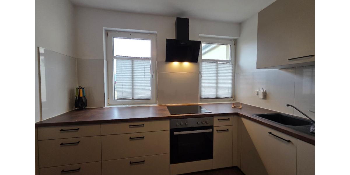Etagenwohnung Meerane - 2 Zimmer, 47 m&sup2;, 650&euro; | Angebot:24533570