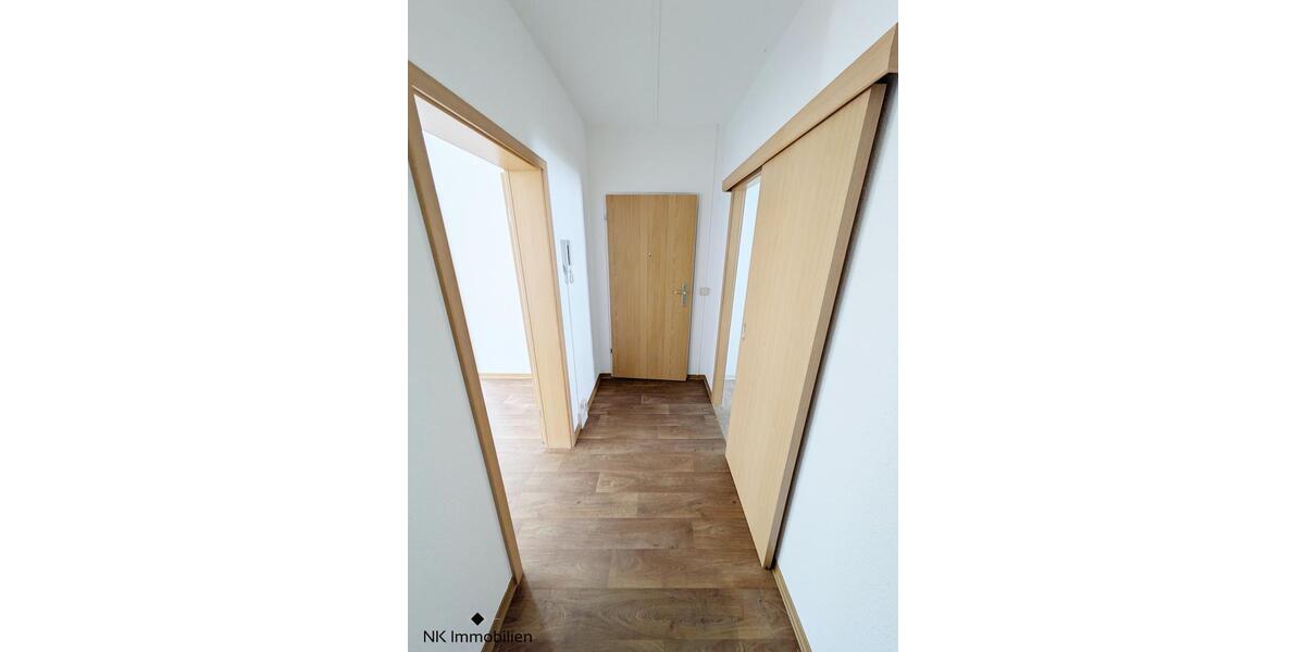 Etagenwohnung Limbach-Oberfrohna Oberfrohna - 2 Zimmer, 51 m&sup2;, 327&euro; | Angebot:25945633