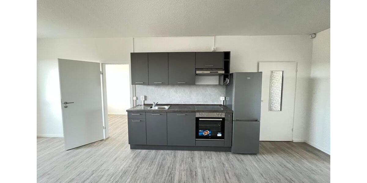 Etagenwohnung Zwickau Neuplanitz - 4 Zimmer, 71 m&sup2;, 385&euro; | Angebot:22043036