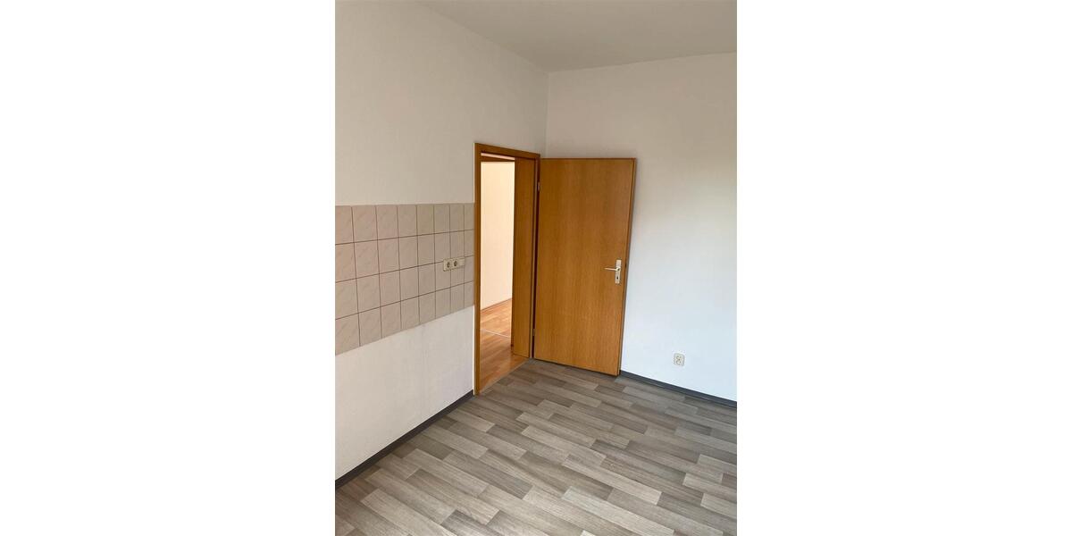 Etagenwohnung Schmölln - 3 Zimmer, 69 m&sup2;, 349&euro; | Angebot:25920411