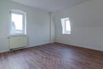 Dachgeschoßwohnung Hohenstein-Ernstthal Ernstthal - 4 Zimmer, 71 m&sup2;, 393&euro; | Angebot:23115353
