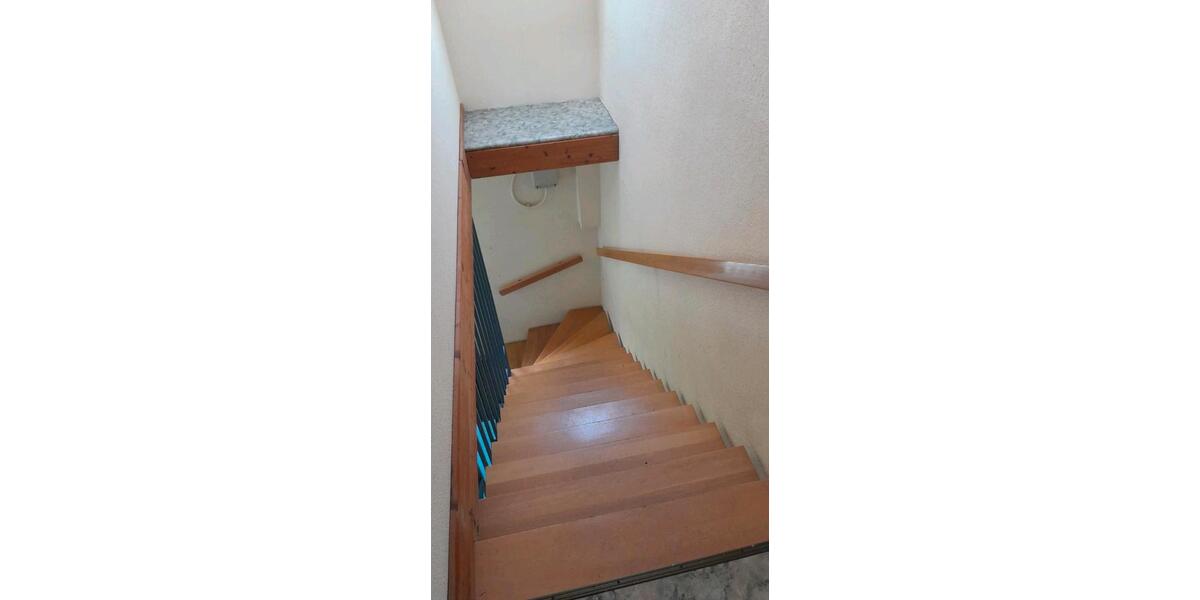 Dachgeschoßwohnung Zwickau Cainsdorf - 1 Zimmer, 43 m&sup2;, 396&euro; | Angebot:22251833