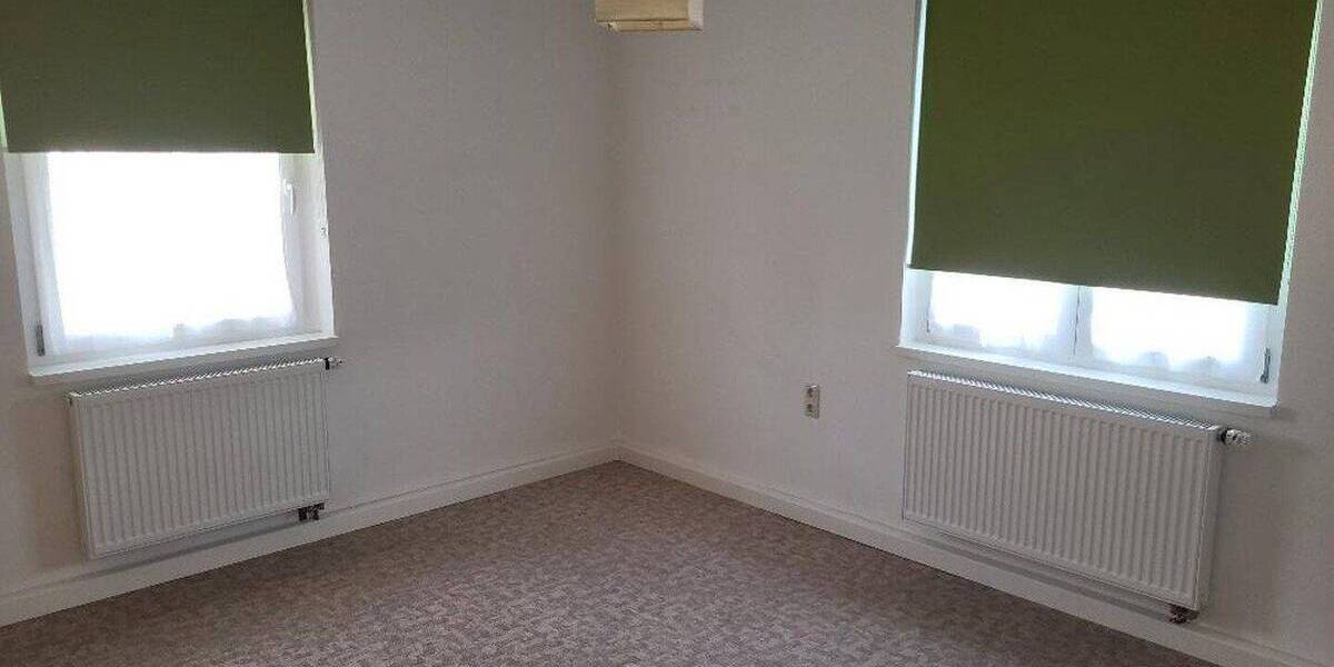 Mehrfamilienhaus, Wohnhaus Treuen - 1 Zimmer, 200 m&sup2;, 290.000&euro; | Angebot:26915821
