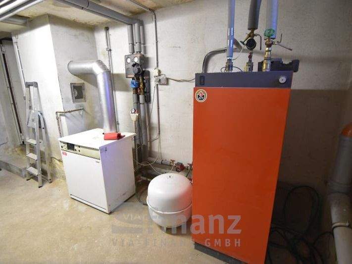 Mehrfamilienhaus, Wohnhaus Hohenstein-Ernstthal Ernstthal - 2 Zimmer, 450.000&euro; | Angebot:25746534