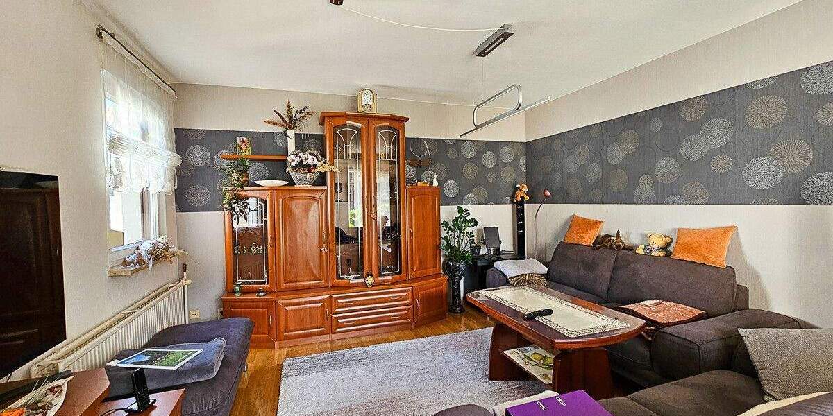 Einfamilienhaus Grünhain-Beierfeld Beierfeld - 7 Zimmer, 117 m&sup2;, 230.000&euro; | Angebot:25688242