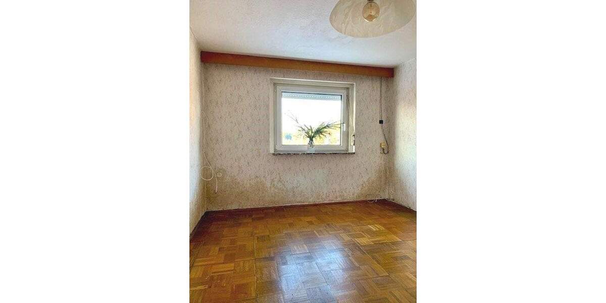 Einfamilienhaus Netzschkau - 3 Zimmer, 78 m&sup2;, 90.000&euro; | Angebot:25662110