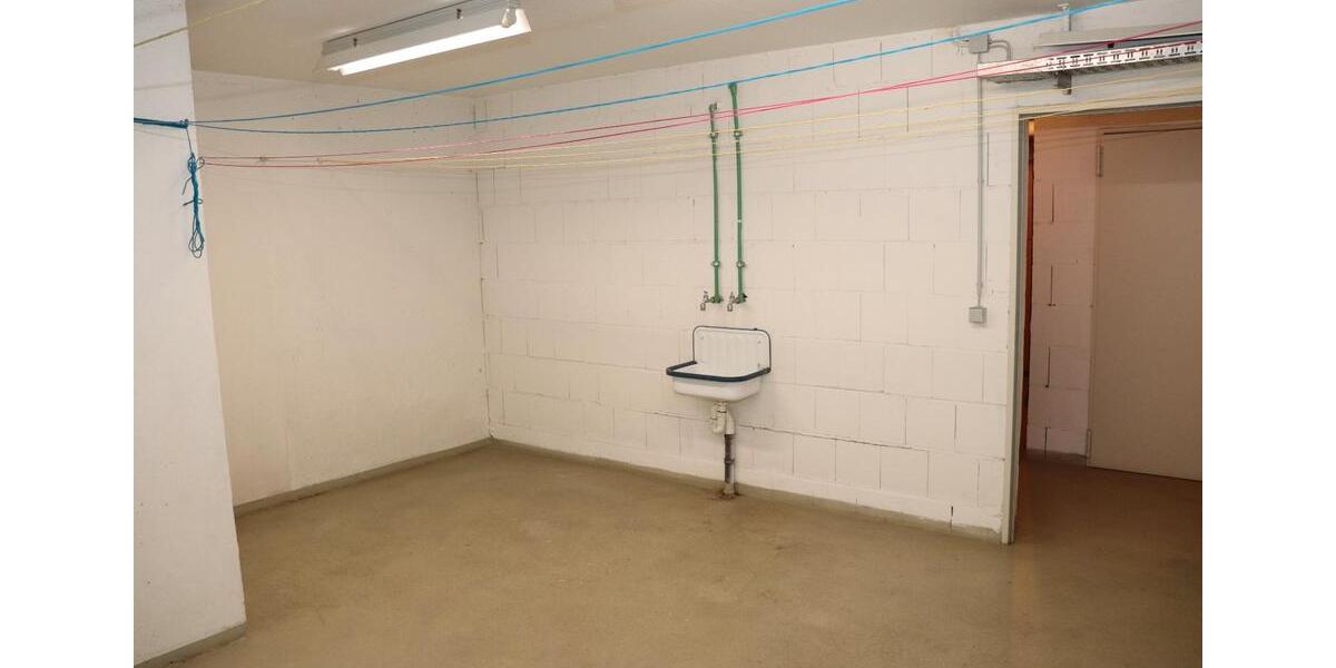 Etagenwohnung Wilkau-Haßlau Haßlau - 3 Zimmer, 69 m&sup2;, 80.000&euro; | Angebot:27045936